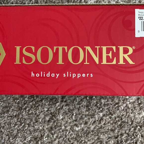 New in Gift Box-Isotoner Holiday Slippers - Picture 4 of 9